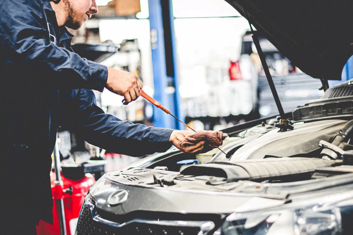 engine oil check